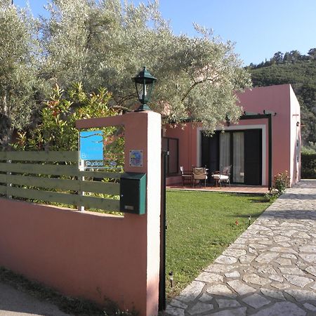 Ionian Breeze Studios Frínion Esterno foto