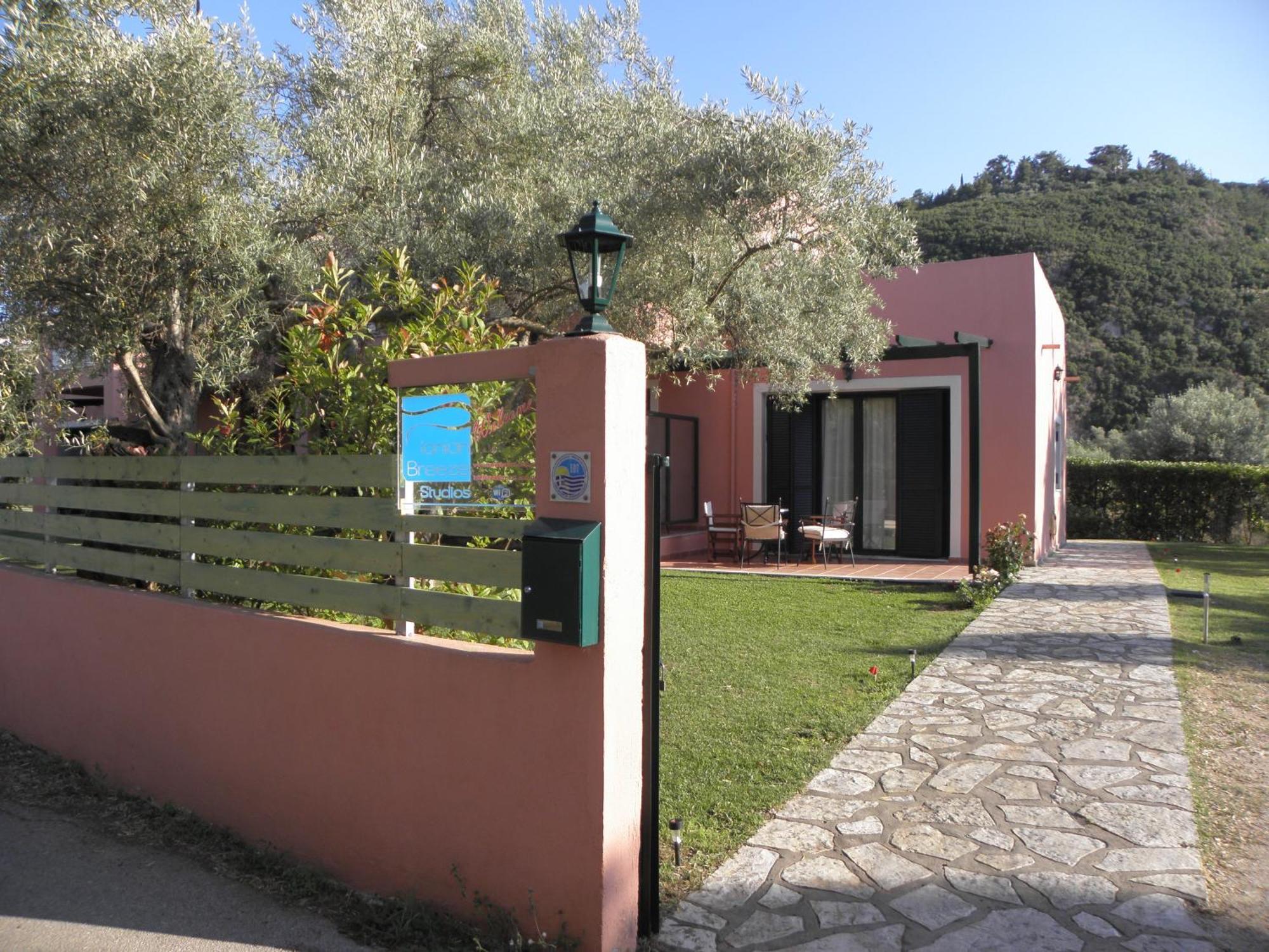 Ionian Breeze Studios Frínion Esterno foto